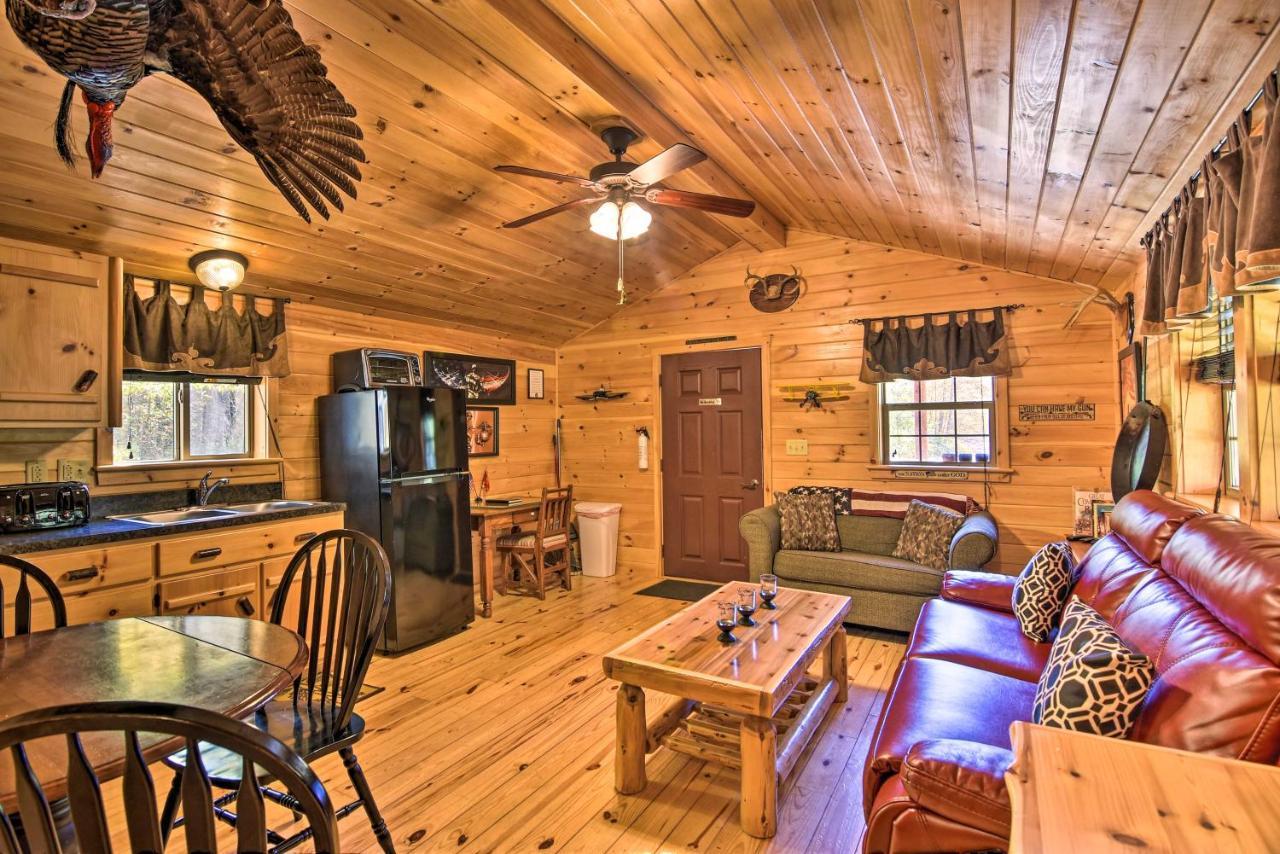 Pet-Friendly Semper Fi Cabin With Fire Pit! Villa Parsons Exterior photo