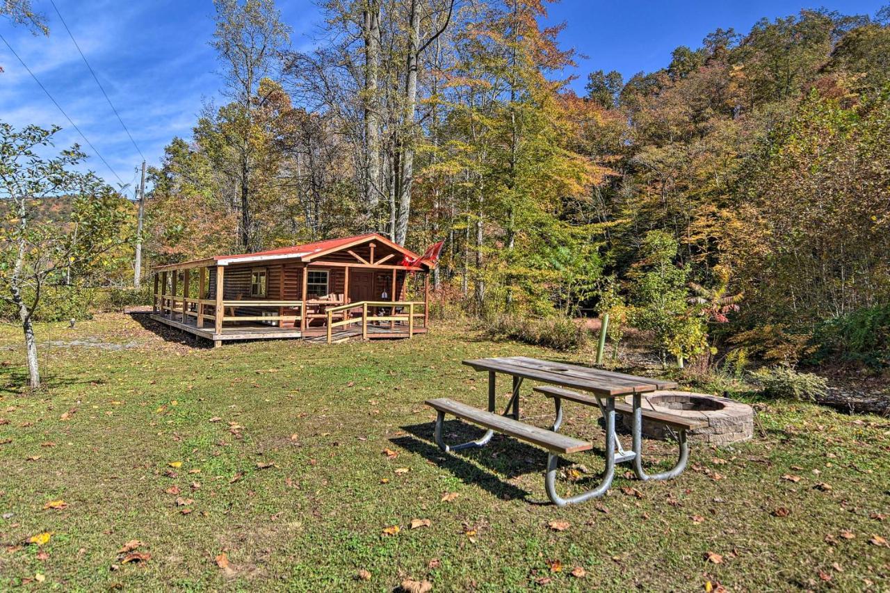 Pet-Friendly Semper Fi Cabin With Fire Pit! Villa Parsons Exterior photo