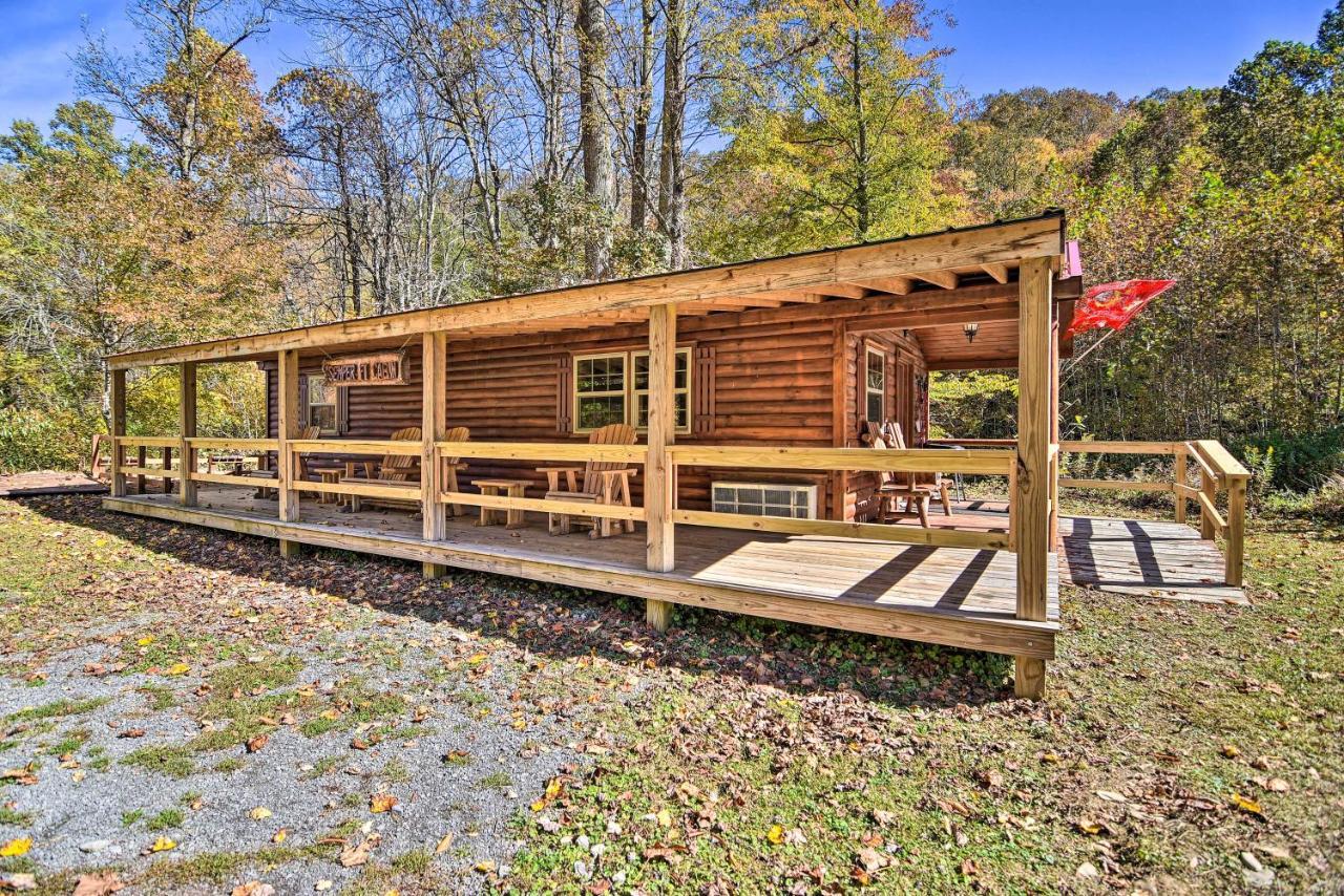 Pet-Friendly Semper Fi Cabin With Fire Pit! Villa Parsons Exterior photo